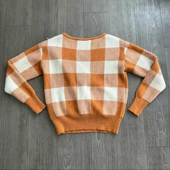 Agnes Surplice Sweater - Picture 5 of 6